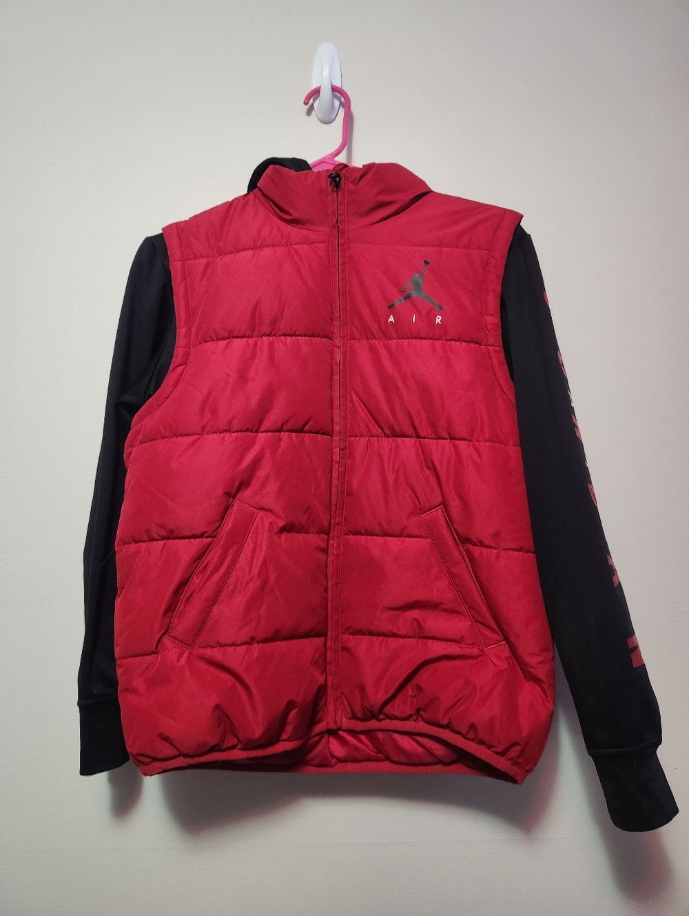 Air Jordan Jacket  Black Red Youth Large 12-13yr Full Zip Boys Hooded Sweater